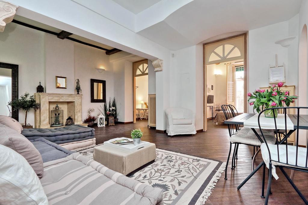 Corso Charme - My Extra Home Rome Buitenkant foto